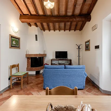 Il Cerro La Capanna Piano Primo Pelago